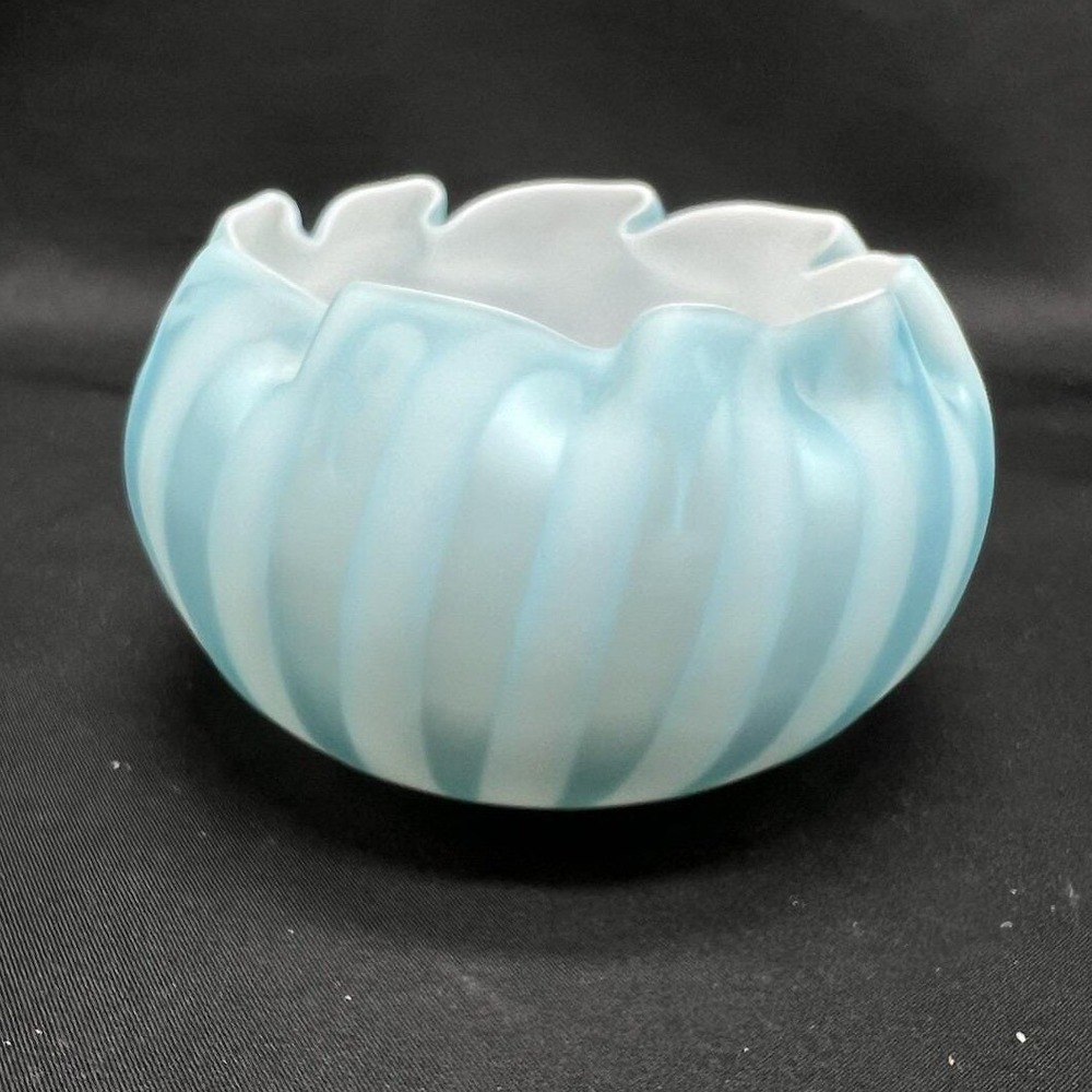 Thomas Webb Blue Satin Glass Rose Bowl Ribbed Crimp Rim‎ Victorian Art Glass